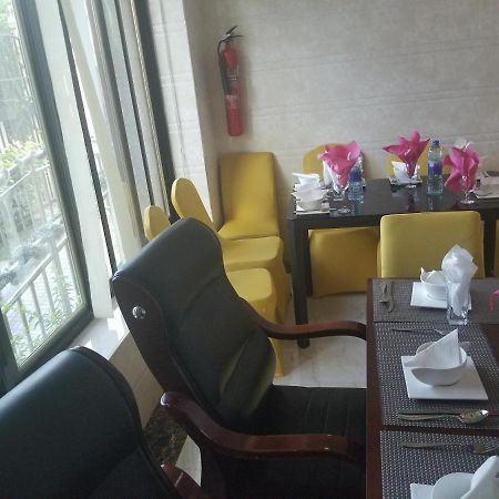 Star City Hotel Dar es Salaam Eksteriør billede