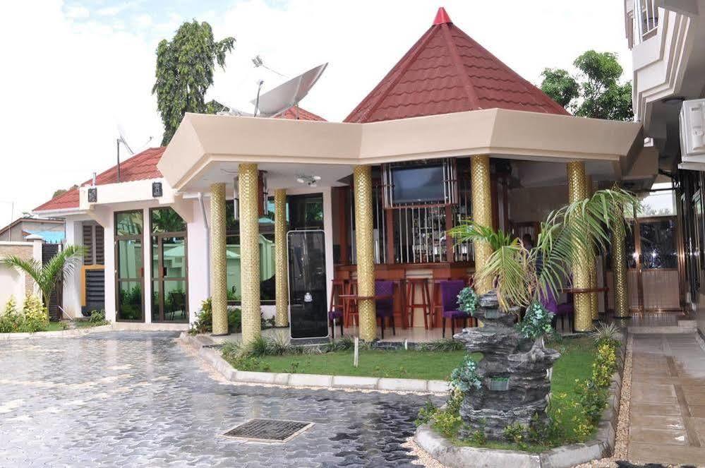 Star City Hotel Dar es Salaam Eksteriør billede
